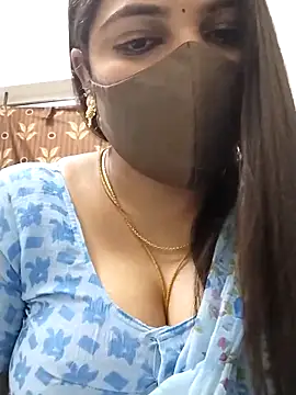 Snapshot of hottamil_honey_couples chatting on October 1, 2025, 11:00 pm hottamil honey couples online show from October 1, 2025, 11:00 pm