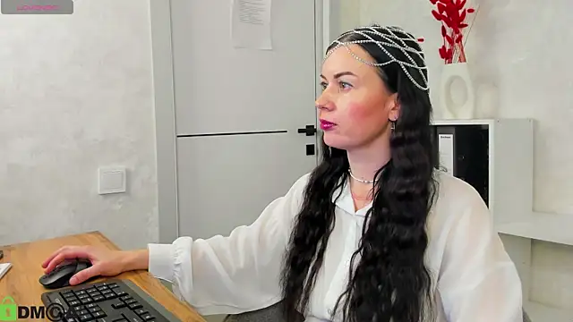 Snapshot of Stella_Leon chatting on October 9, 2025, 1:03 am Stella Leon online show from October 9, 2025, 1:03 am