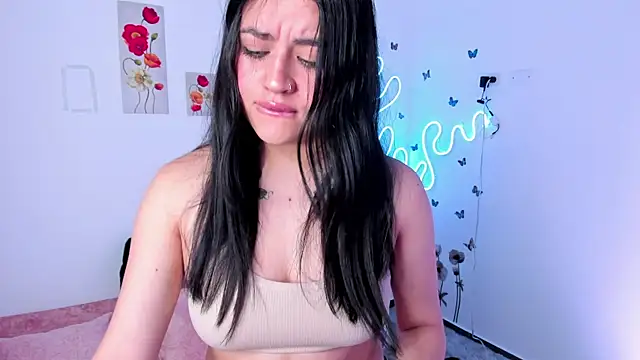 lilielou  online show from December 20, 2025, 6:26 pm