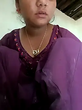 Hot Shredha online show from October 26, 2025, 3:01 am