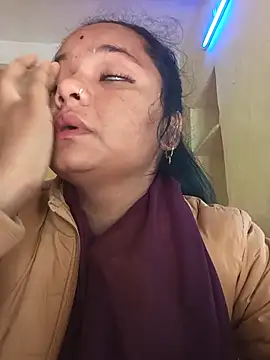 Hot Shredha online show from November 8, 2025, 3:18 am