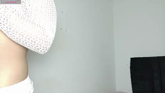 Snapshot of Natashaparker__ chatting on January 13, 2026, 8:25 pm Natashaparker online show from January 13, 2026, 8:25 pm