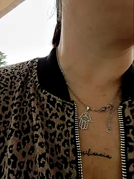 bichota85 online show from November 2, 2025, 12:51 pm