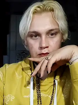 Snapshot of MargoShein chatting on September 25, 2025, 9:29 pm MargoShein online show from September 25, 2025, 9:29 pm