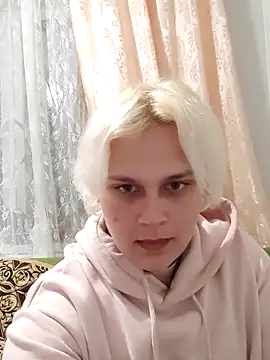 Snapshot of MargoShein chatting on September 28, 2025, 5:18 pm MargoShein online show from September 28, 2025, 5:18 pm