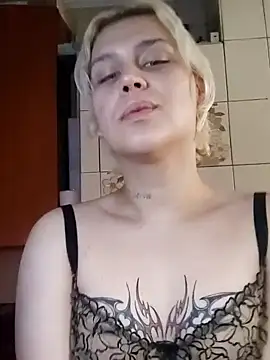 Snapshot of MargoShein chatting on October 16, 2025, 9:21 am MargoShein online show from October 16, 2025, 9:21 am