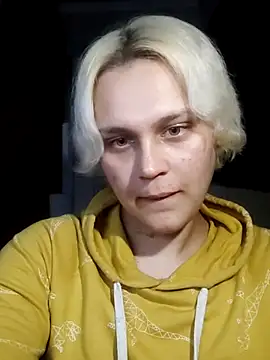 Snapshot of MargoShein chatting on October 19, 2025, 8:20 pm MargoShein online show from October 19, 2025, 8:20 pm