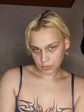 Snapshot of MargoShein chatting on October 27, 2025, 1:48 pm MargoShein online show from October 27, 2025, 1:48 pm