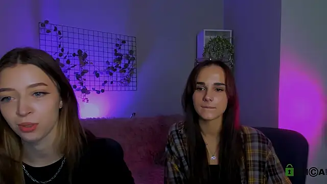 Snapshot of ariana_ross7 chatting on September 20, 2025, 10:16 am ariana ross7 online show from September 20, 2025, 10:16 am