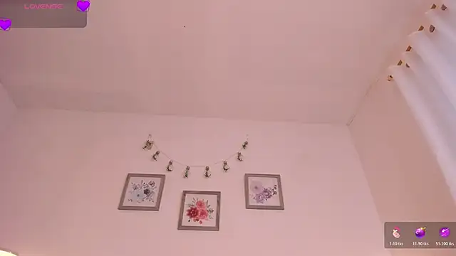 mely rosse  online show from March 6, 2026, 11:50 am