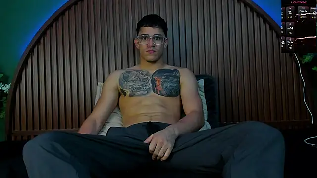 JeergMuscle online show from October 24, 2025, 3:58 am