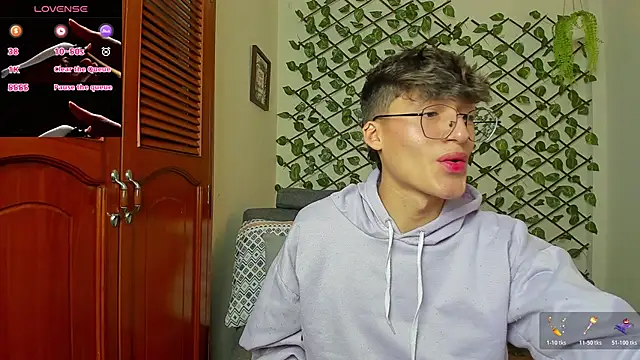 bellmontneon online show from November 14, 2025, 11:31 am