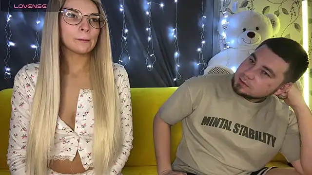 coupleinspire online show from November 22, 2025, 9:36 pm