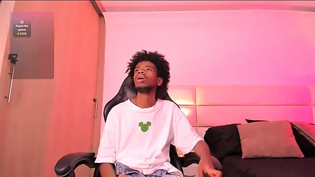 Snapshot of AllexJacob chatting on November 29, 2025, 1:14 pm AllexJacob online show from November 29, 2025, 1:14 pm