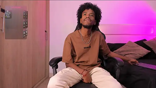 Snapshot of AllexJacob chatting on December 3, 2025, 1:20 pm AllexJacob online show from December 3, 2025, 1:20 pm