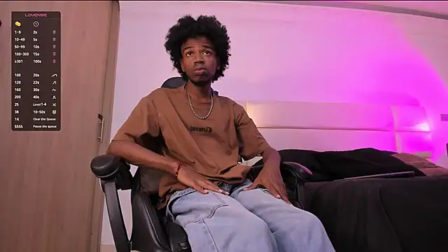 Snapshot of AllexJacob chatting on December 15, 2025, 1:15 pm AllexJacob online show from December 15, 2025, 1:15 pm