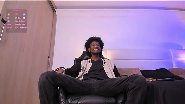 Snapshot of AllexJacob chatting on December 22, 2025, 1:19 pm AllexJacob online show from December 22, 2025, 1:19 pm