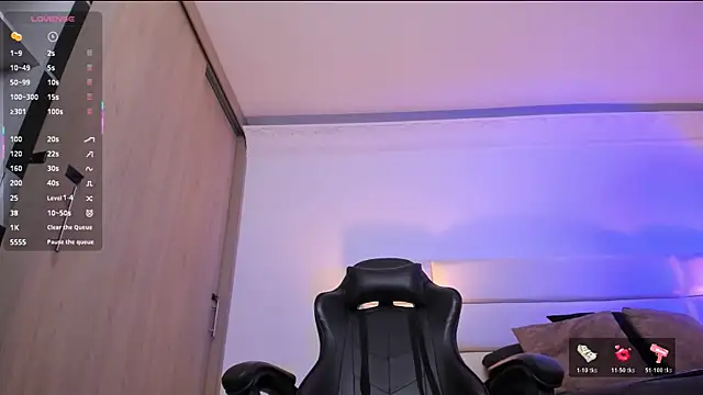 Snapshot of AllexJacob chatting on January 14, 2026, 1:17 pm AllexJacob online show from January 14, 2026, 1:17 pm