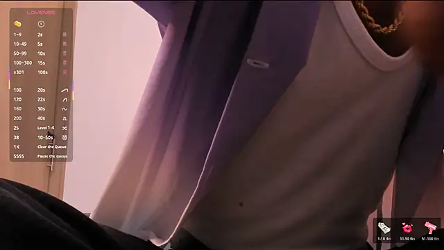 Snapshot of AllexJacob chatting on January 17, 2026, 1:38 pm AllexJacob online show from January 17, 2026, 1:38 pm