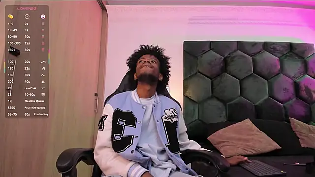 Snapshot of AllexJacob chatting on February 14, 2026, 1:08 pm AllexJacob online show from February 14, 2026, 1:08 pm