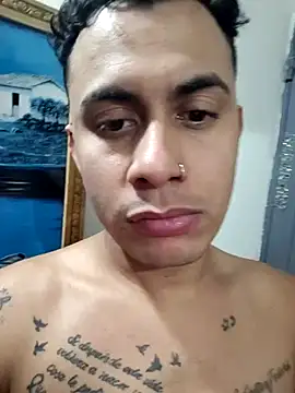 Charliejones  online show from November 28, 2025, 2:58 am