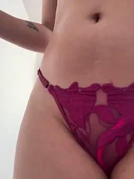 Snapshot of IamCatalina888 chatting on October 22, 2025, 2:06 pm IamCatalina888 online show from October 22, 2025, 2:06 pm