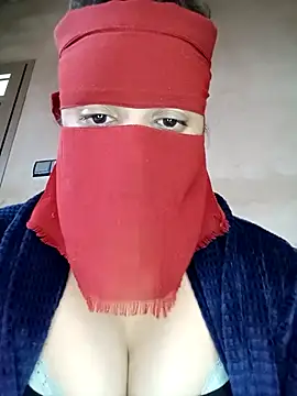 Snapshot of Sousou-24 chatting on December 14, 2025, 12:43 pm Sousou-24 online show from December 14, 2025, 12:43 pm