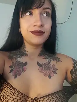 gabii hardy online show from February 13, 2026, 12:01 pm