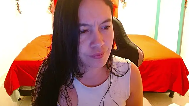 Snapshot of cristal1609 chatting on March 18, 2026, 1:03 pm cristal1609 online show from March 18, 2026, 1:03 pm