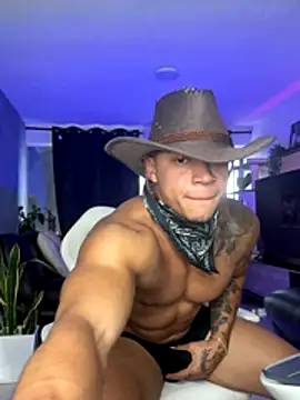 Snapshot of DiagoRockfield chatting on October 31, 2025, 9:49 pm DiagoRockfield online show from October 31, 2025, 9:49 pm