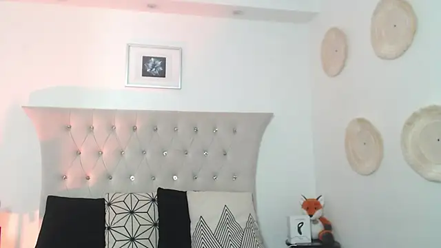 Snapshot of SalvadorFit chatting on November 30, 2025, 8:46 pm SalvadorFit online show from November 30, 2025, 8:46 pm