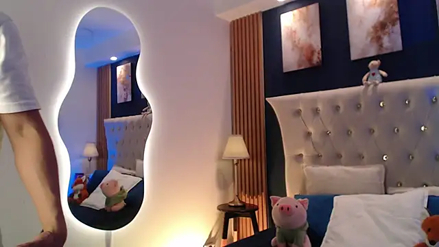 SalvadorFit online show from February 13, 2026, 8:38 pm