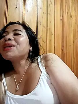 Snapshot of tulipsexy chatting on November 7, 2025, 12:49 pm tulipsexy online show from November 7, 2025, 12:49 pm