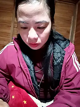 Snapshot of tulipsexy chatting on December 13, 2025, 10:26 pm tulipsexy online show from December 13, 2025, 10:26 pm