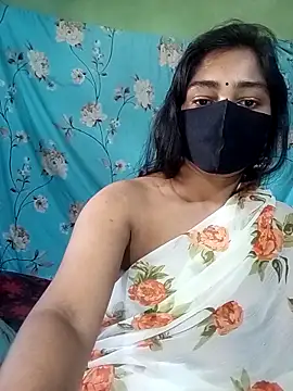 Cute Couple59 online show from May 7, 2026, 8:09 am