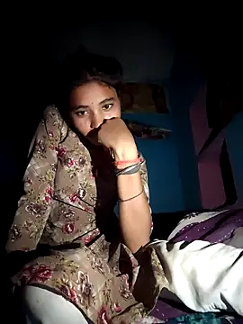 Snapshot of R_Roshni chatting on October 15, 2025, 3:56 pm R Roshni online show from October 15, 2025, 3:56 pm