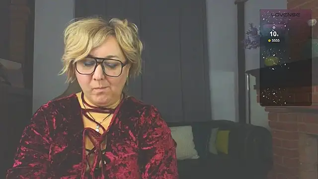 Marta Wils online show from November 24, 2025, 5:29 am