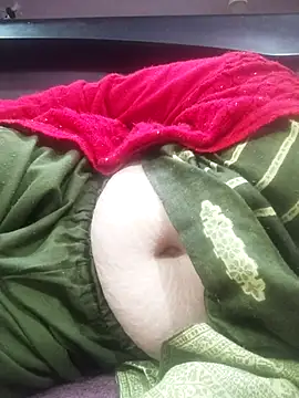 Snapshot of Jeya_thakur chatting on December 2, 2025, 8:41 am Jeya thakur online show from December 2, 2025, 8:41 am