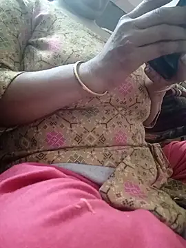 Snapshot of Jeya_thakur chatting on December 16, 2025, 7:02 am Jeya thakur online show from December 16, 2025, 7:02 am