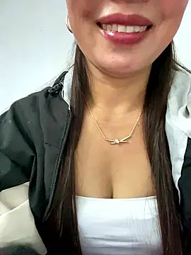 Snapshot of Milky-milk chatting on January 9, 2026, 12:30 pm Milky-milk online show from January 9, 2026, 12:30 pm