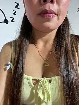 Snapshot of Milky-milk chatting on February 22, 2026, 2:37 pm Milky-milk online show from February 22, 2026, 2:37 pm