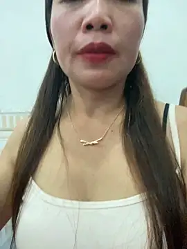 Snapshot of Milky-milk chatting on May 13, 2026, 1:30 pm Milky-milk online show from May 13, 2026, 1:30 pm