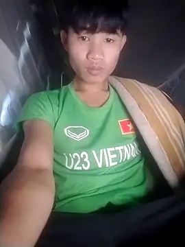 Snapshot of Nhyy_xx chatting on November 12, 2025, 8:15 am Nhyy xx online show from November 12, 2025, 8:15 am