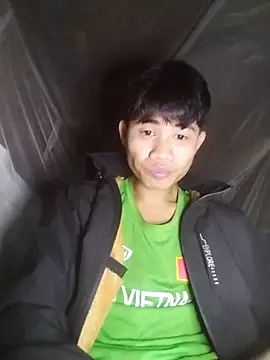 Snapshot of Nhyy_xx chatting on November 15, 2025, 12:02 pm Nhyy xx online show from November 15, 2025, 12:02 pm