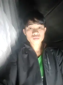 Snapshot of Nhyy_xx chatting on November 22, 2025, 10:36 am Nhyy xx online show from November 22, 2025, 10:36 am