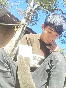 Snapshot of Nhyy_xx chatting on November 30, 2025, 2:26 am Nhyy xx online show from November 30, 2025, 2:26 am