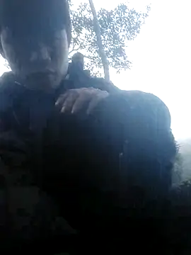 Snapshot of Nhyy_xx chatting on December 15, 2025, 8:51 am Nhyy xx online show from December 15, 2025, 8:51 am