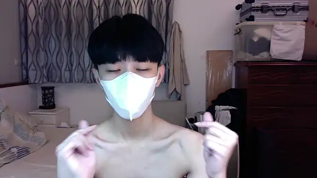 Snapshot of kai101010 chatting on November 5, 2025, 3:45 pm kai101010 online show from November 5, 2025, 3:45 pm