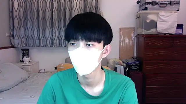 Snapshot of kai101010 chatting on November 25, 2025, 2:28 pm kai101010 online show from November 25, 2025, 2:28 pm