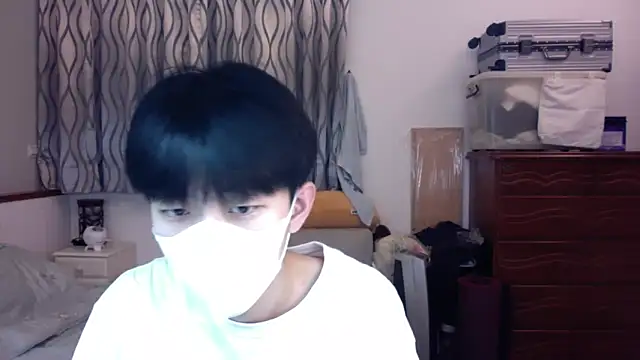 Snapshot of kai101010 chatting on December 2, 2025, 2:01 pm kai101010 online show from December 2, 2025, 2:01 pm